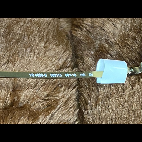 New Gold Double Bridge Vogue Sunglasses w Case - Picture 10 of 12